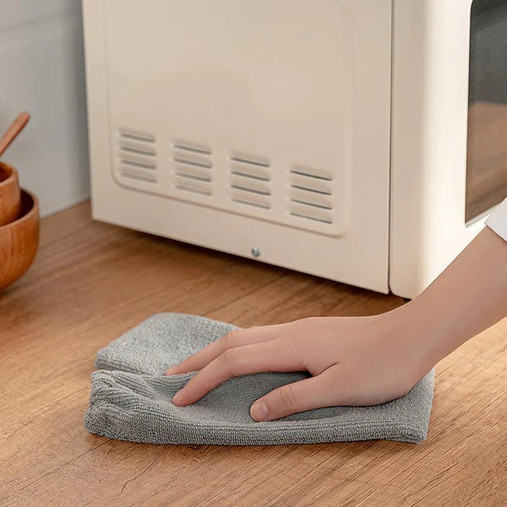 CleanSweep | Spazzola flessibile e lunga per la pulizia della polvere